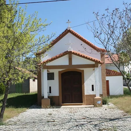 Casa Da Sobreira بيت للعطل